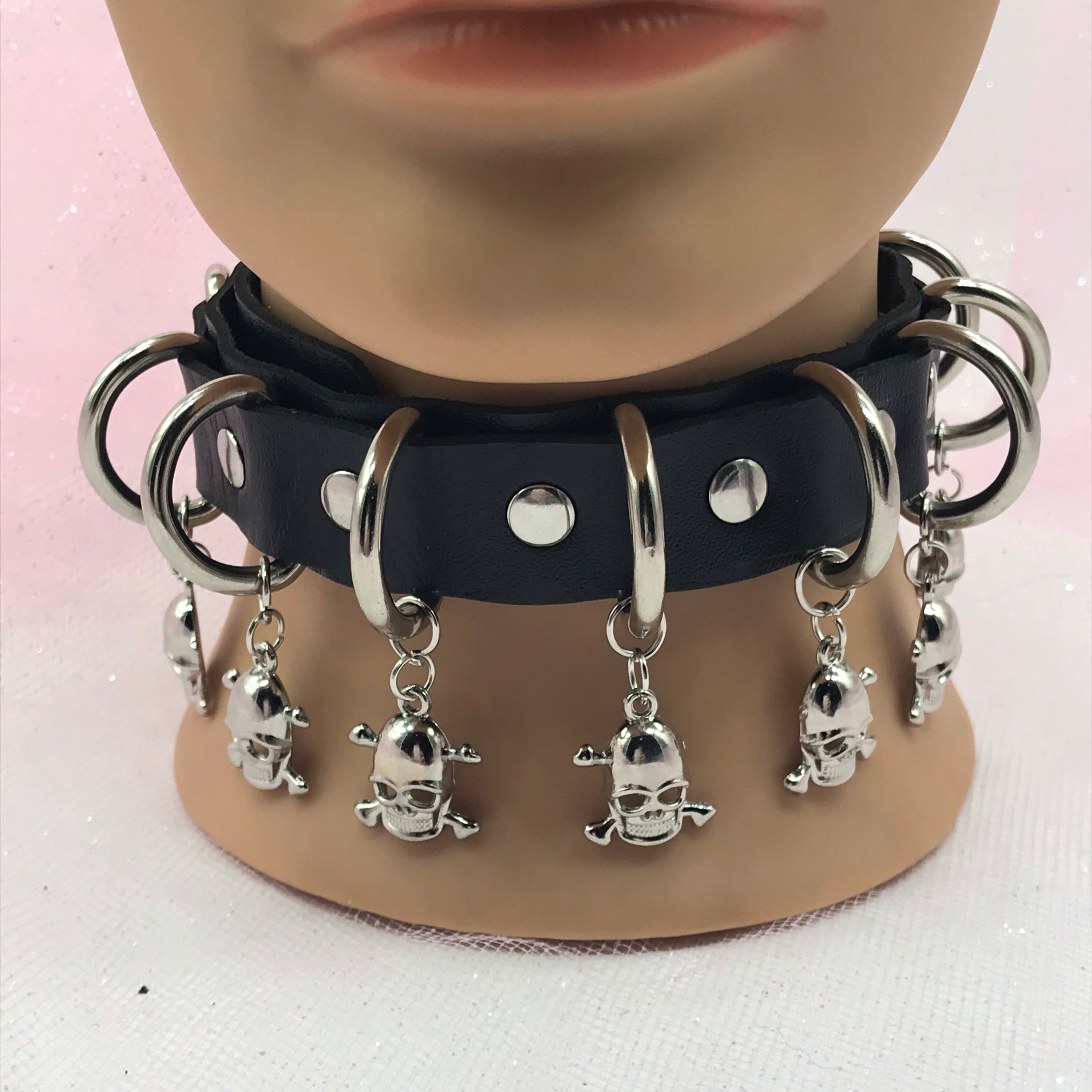 Black “ Skulls “ Spiked Gothic Emo Grunge Punk Choker Necklace Collar