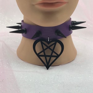 The  “ Message “ Gothic Emo Witch Wicca  Choker Necklace  Collar purple black spiked pentagram