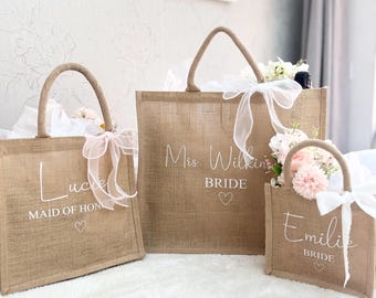 Bridal party personalised jute bag, Wedding party gift bags, gift for bridesmaids, Burlap Bag, Jute Bag, Bows, Hen party gifts, bridal party