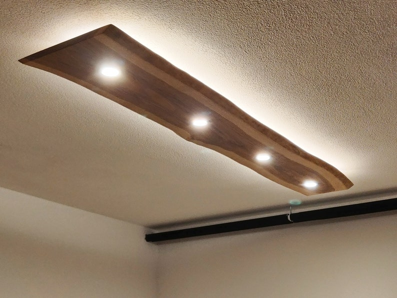 Lámpara de techo de madera de roble Extra grande con luz directa y ambiental borde vivo efecto flotante Lámpara de tocador iluminación deckenlampe holz wandlampe imagen 1