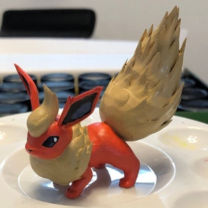 Flareon 3D-geprinte harsfiguur