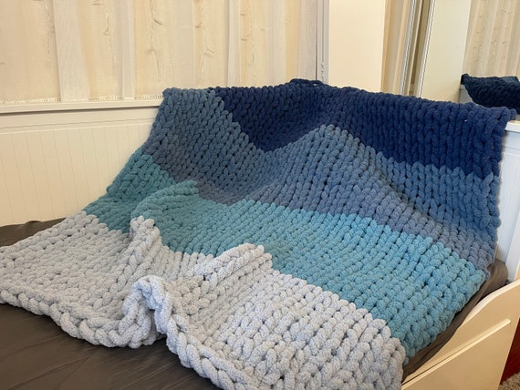 Thick hand knitted blanket new arrivals