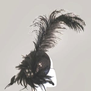 Ostrich feather fascinator in choice of colors - Ideal for Derby, Royal ascot, wedding, and all social outings.