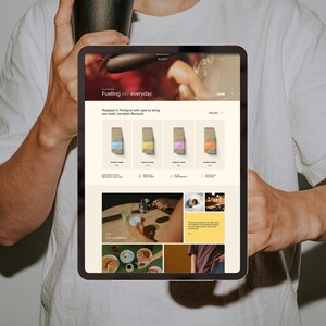 Coffee Shop/Community/E-Commerc Squarespace 7.1 Website Template, modern, grid layout website theme