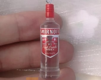 Mini Resin Smirnoff Vodka Keyrings – Set of 2 | Realistic Vodka Charm | Fun Novelty Keychains | Miniature Drink Accessory Gifts