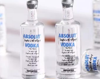 Mini Resin Absolut Vodka Bottle Keyrings – Set of 2 | Realistic Drink Charms | Fun Novelty Keychains | Miniature Bar Accessory Gifts