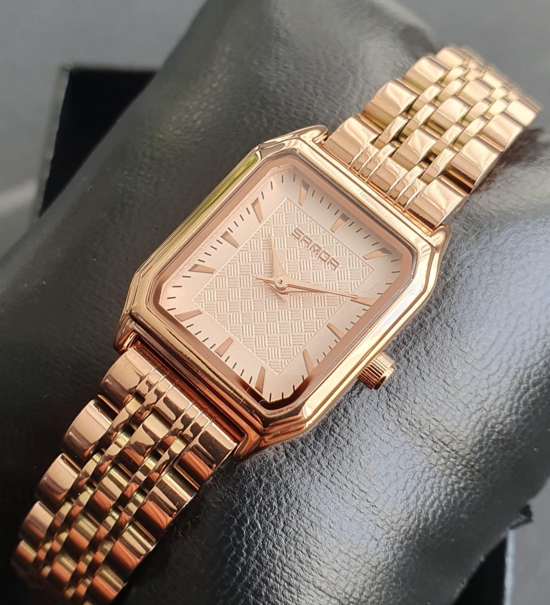 Orologio Donna CIVO - Quadrante Rettangolare, Numeri Romani, Acciaio Inox (Oro/Argento) - Foto 8