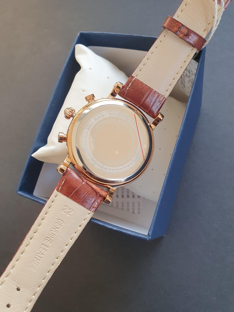 Reloj cronógrafo para hombre con fase lunar rosa, luminoso, números romanos clásicos, oro rosa, correa de cuero marrón, reloj de pulsera profesional para caballero. imagen 3
