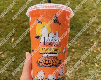 Handmade Spooky Halloween Pumpkin Kids Bats Glitter Starbucks Cup 24oz. Spooky Gifts, Gifts for her, Halloween Gifts, Halloween Cups, Candy