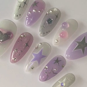 milky pink lilac chrome silver stars press on nails / starburst press on nails / Luxury press on nails / almond false nails / y2k nails /