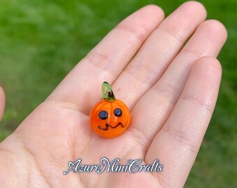 Mini Glass Pumpkin, Halloween Jack-o-Lantern, Aquarium Decor