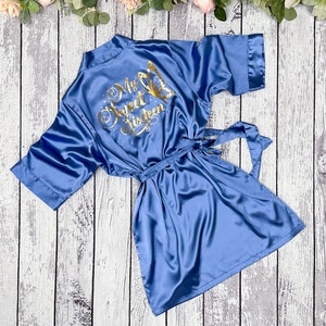 Sweet 16 Robe with Butterfly Design | My Sweet Sixteen | Bata para Sweet 16 | Satin robe