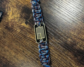 Paracord Lanyard - Keychain with American Flag + Carabiner + Trigger Snap - Captain America