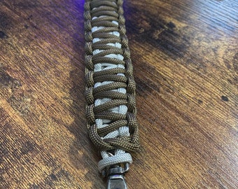 Paracord Lanyard w/ Steel Wallet Chain