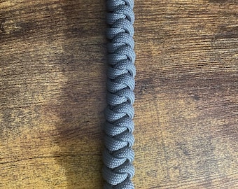 Paracord Keychain - Snake Knot