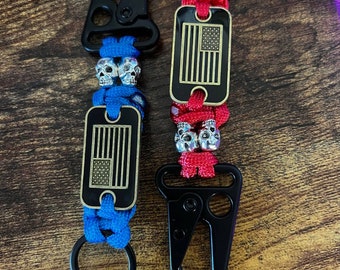 Paracord American Flag Keychain w/ Sling Carabiner + Skull Charms