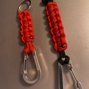 Paracord Keychain w/ Carabiner Bundle