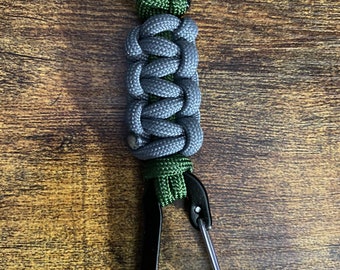 Paracord Keychain w/ Carabiner