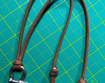 Paracord Shackle Necklace