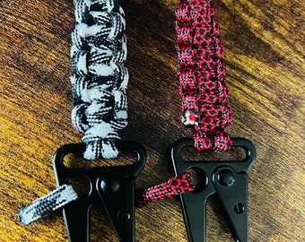 Paracord Keychain w/ Sling Carabiner - Bundle