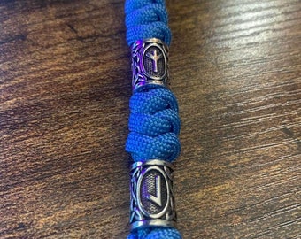 Paracord Snake Knot Viking Rune Keychain - Light Blue
