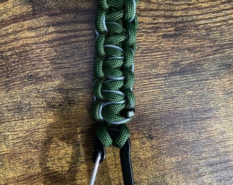 Paracord Keychain w/ Carabiner