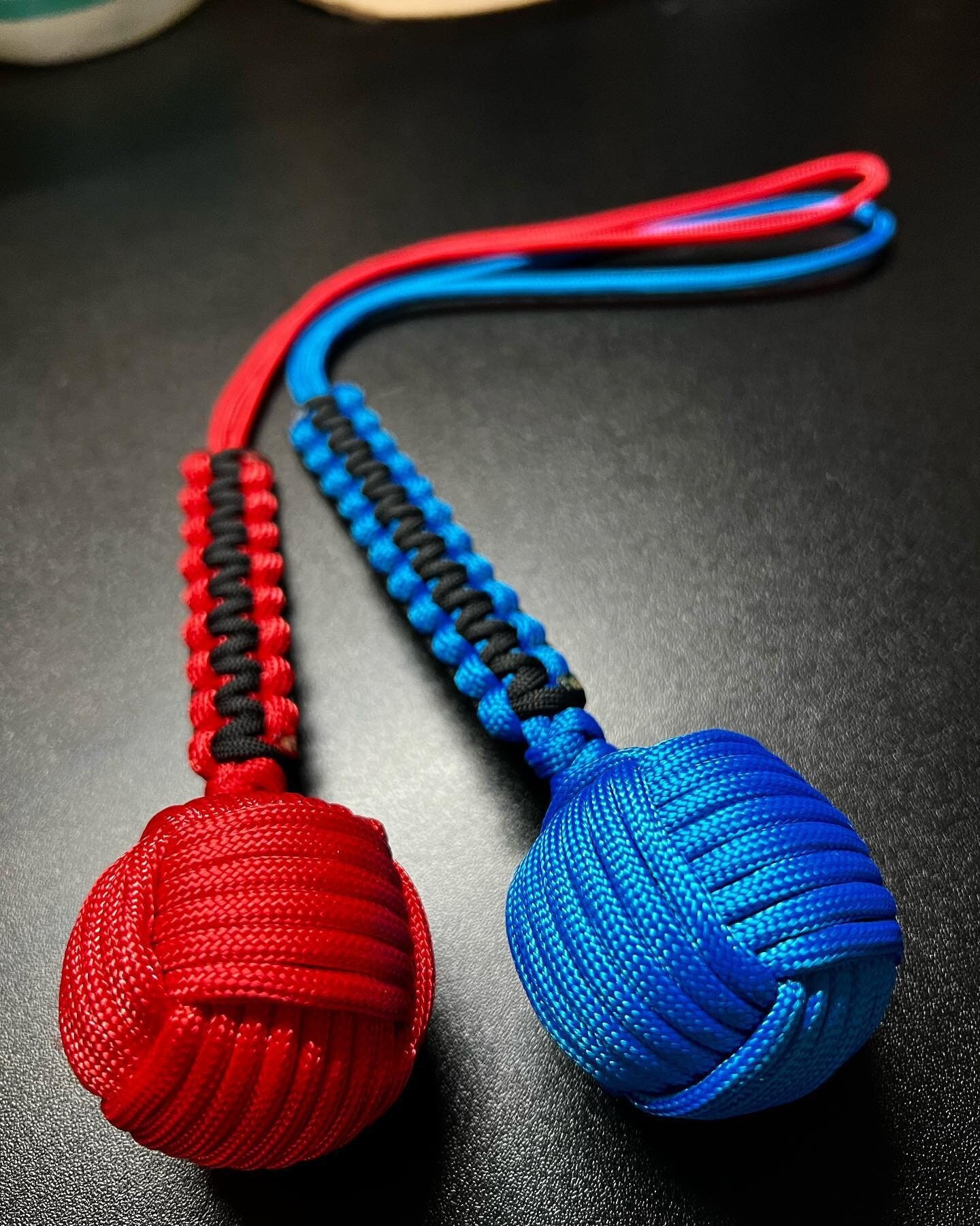 MAXI-MONKEY Paracord Jig Makes All Sizes of Ball Knots 