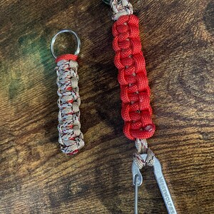 Paracord Keychain with Carabiner - Bundle