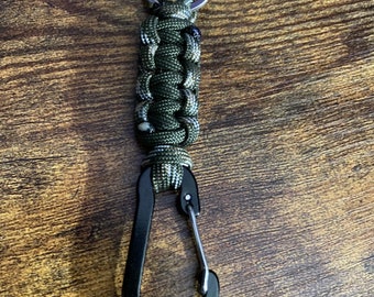 Paracord Keychain w/ Carabiner