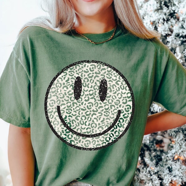 Cute Smile Shirt - Smiley Face Shirt - Happy Face Shirt - Happy Face For Men And Women - Comfort Colors - Positive Vibes T-shirt