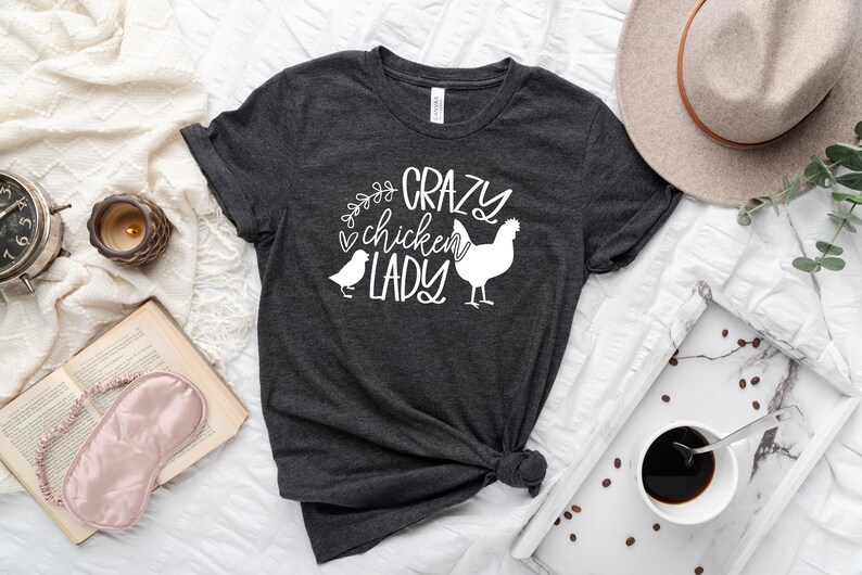 Crazy Chicken Lady Shirt, Chicken Coop Tee, Chicken Lover Tshirt, Chicken Mom Gifts, Chicken Farmer Girl Tee Shirt, Funny Sarcastic T-shirt bild 3