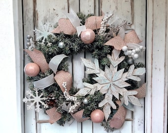 Front door wreath, Christmas wreath, Rustic holiday wreath, farmhouse Christmas decor, Wreath, Winter wreath, beautiful wreath, Perfect gift