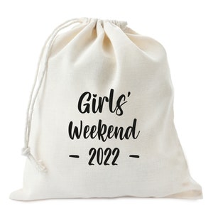 Girls Weekend Gift Bag - Girls Getaway - Gift Bag - Girls Trip - Girls Trip Bag - Personalized Gift Bag - Custom Gift Bag