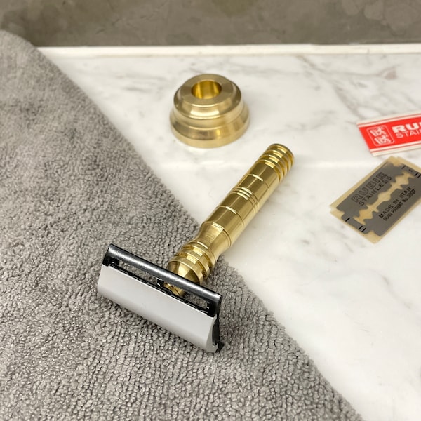 New Solid Brass DE Safety Razor Handle & Stand Handmade Shaver Wet Shaving Accessory Unique Barber Tool Grooming Kit Exclusive Razor Blades