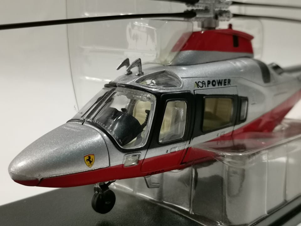 NewRay Ferrari Helocopter 1:43 Diecast Agusta A109 Power