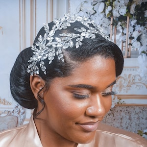 Crystal Bridal Tiara Wedding Headband Rhinestone Headpiece Crystal Bridal Hair piece Crystal Bridal Headband Crystal Wedding Headpiece
