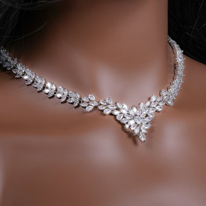 Bridal Necklace and Earrings Set Crystal Wedding Jewelry Set for a Bride Diamond Necklace Silver Wedding Necklace Diamond Wedding Jewelry