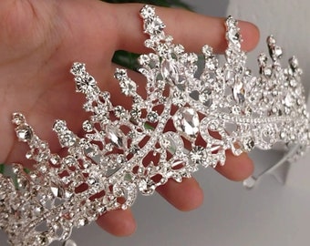 Bridal Tiara Crystal Crown Silver Crystal Tiara Princess Hair Piece Wedding Tiara Wedding Crown Birthday Crown Sweet 16 Crown