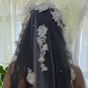 Floral Veil with Pearls Flower Wedding Veil Floor Wedding Veil Pearl Veil Cathedral Veil White Fingertip Pearl Veil