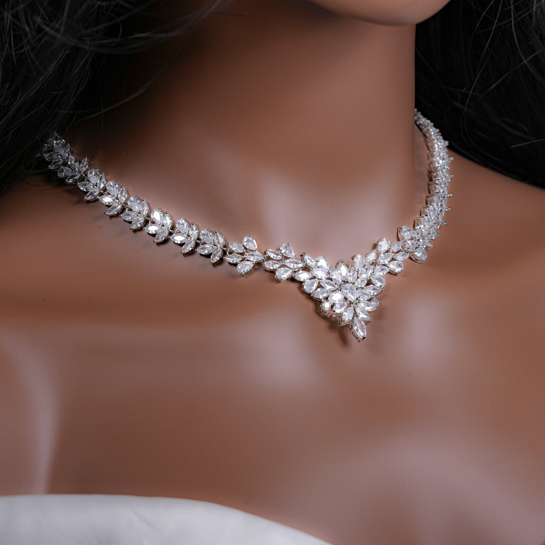 Glass Necklace And Earrings Wedding Jewelry Set main image 0
