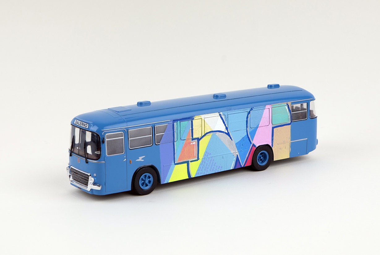 Bus Car Fiat Salerno Graffiti Love Street Art Deco Objet