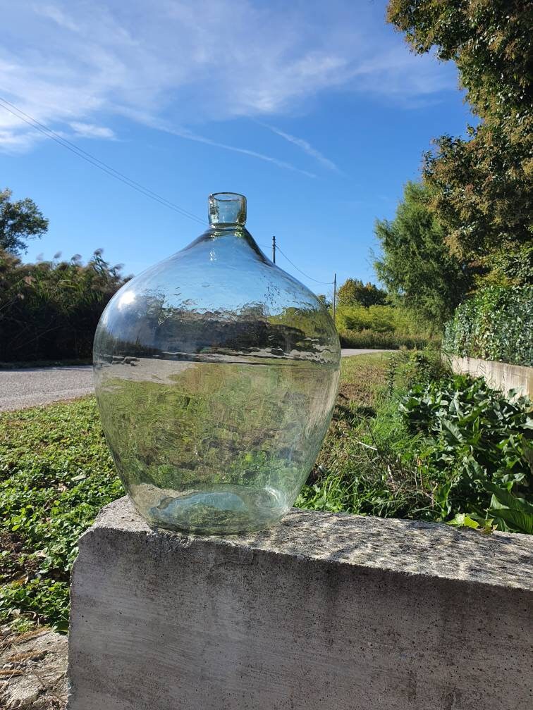 Dame jeanne, demijohn, demijohn, balloon bottle, damajuana