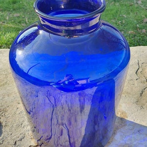 Blue blown glass carboy, vintage blue glass, dame jeanne buette image 8