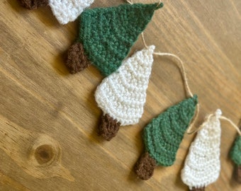 Christmas Tree Bunting|garland|festive|home decor|crochet|handmade|gift|decoration