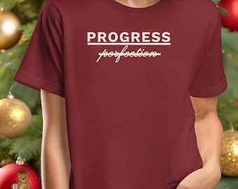 Koszulka typu T-shirt z bawełny barwionej na ubrania Progress Over Perfection, unisex, o luźnym kroju