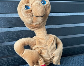 Rare 90s E.T. the Extraterrestrial Alien Stuffed Plush Toy New