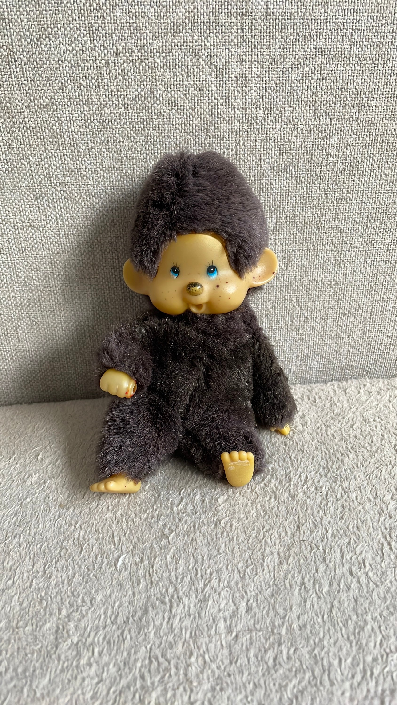 Vintage 1974 Baby Brown Monchhichi Blue Eyes Retro Plush Toy Size