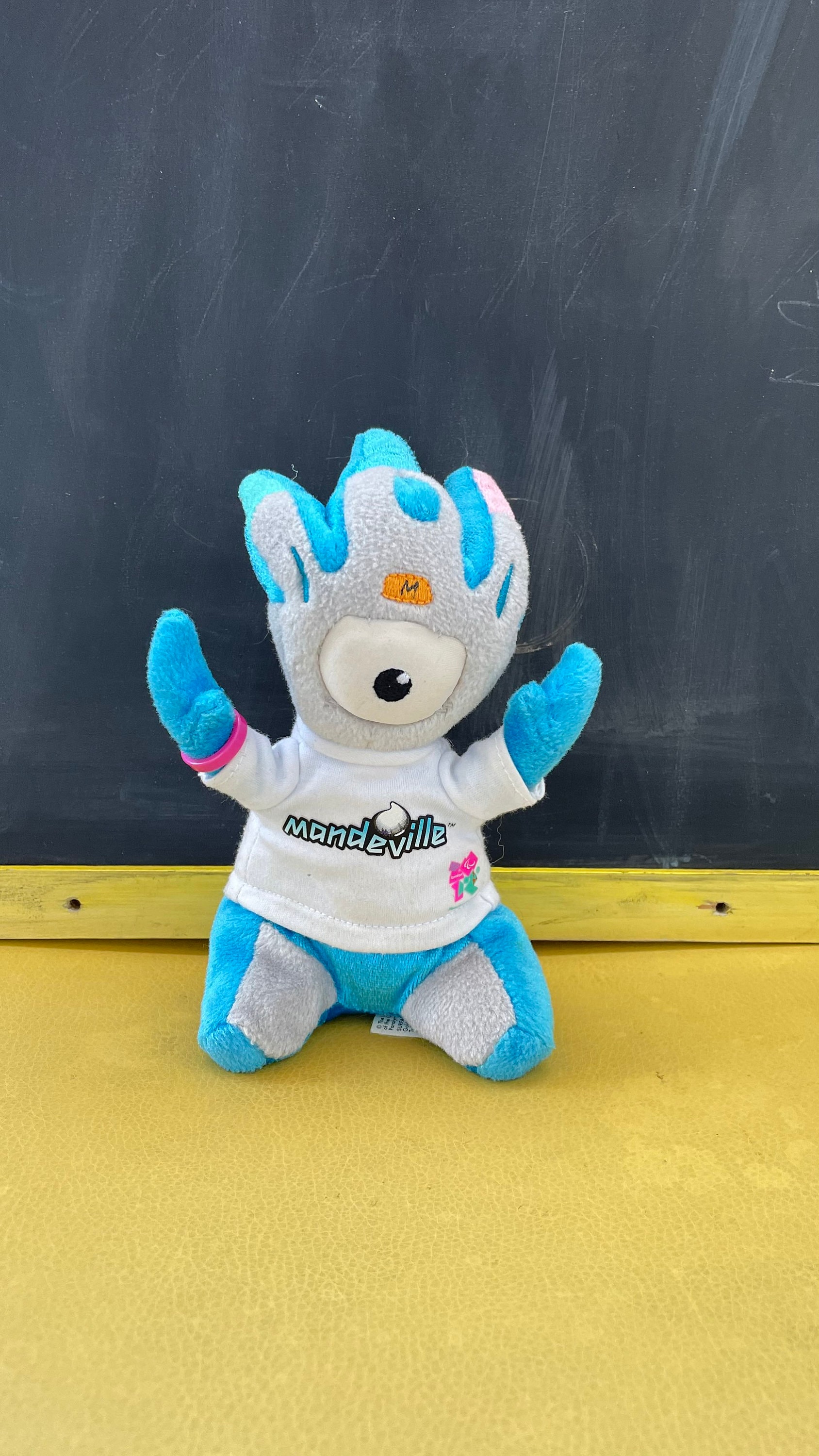 Mandeville Paralympic Olympic Mascot Plush Stuffed London One Eye