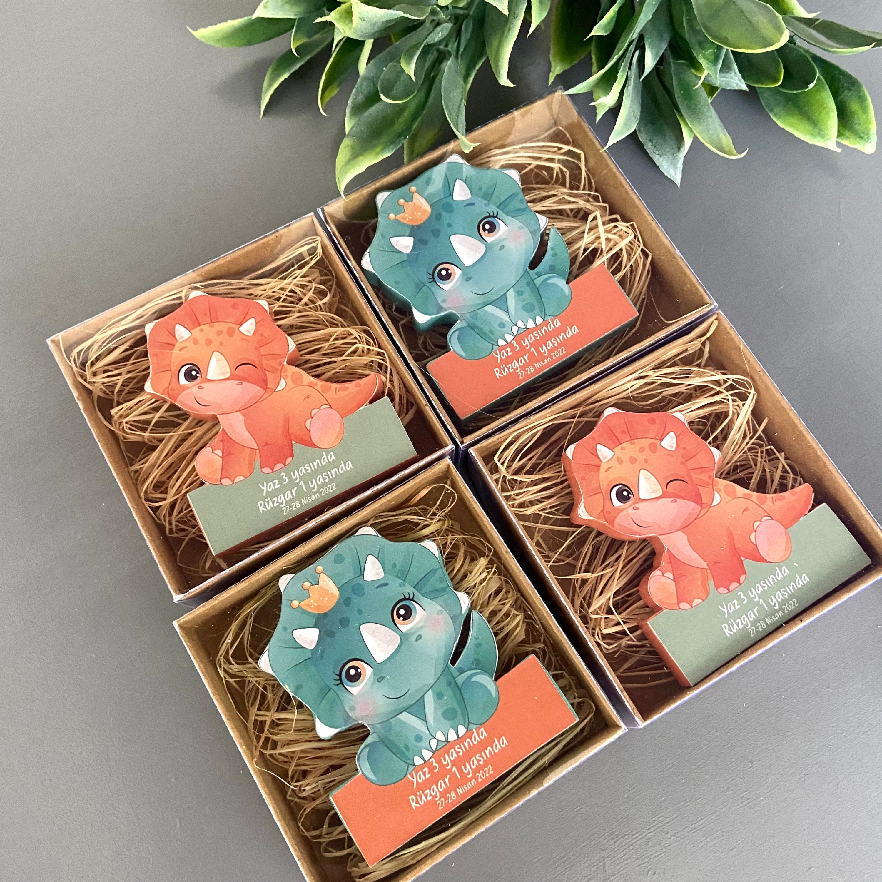 Personalised Dinosaur Magnet - Dinosaur Gifts for Kids, Boys Dinosaur ...