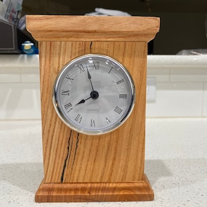 Mantle Clock